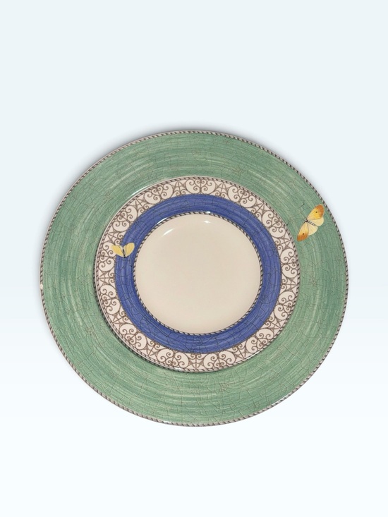 Wedgwood Other - Wedgewood Sarah’s Garden 2 plates